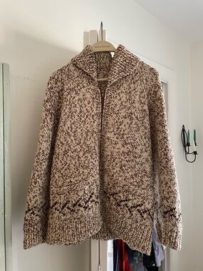 Vintage Cowachin style sweater.